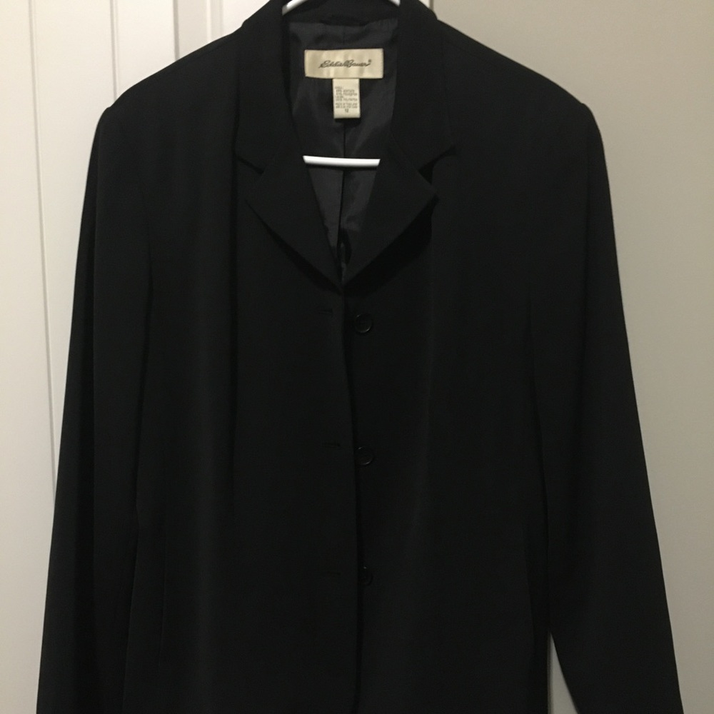 Women’s Suit Jacket